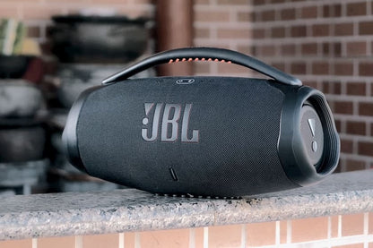 PARLANTE JBL CON AGARRE